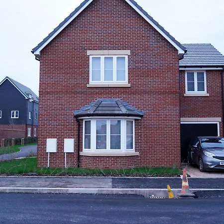 A1M Hampton Lakes Brand New Entire House Peterborough Exterior foto