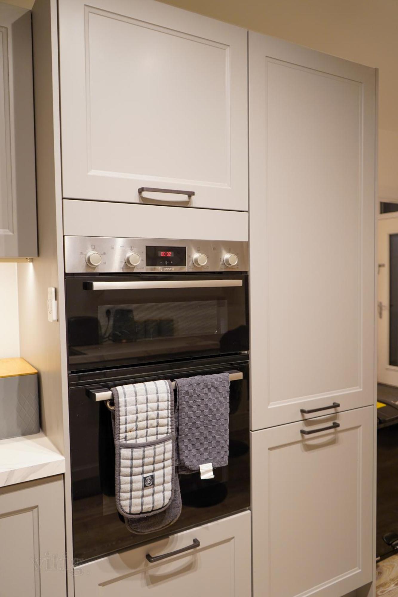 A1m Hampton Lakes Brand New Entire House Apartment Peterborough